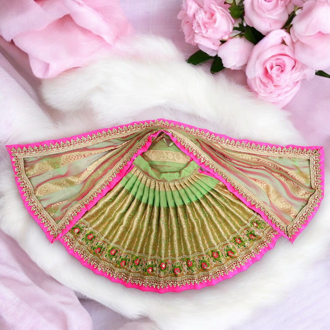 lookbook image shop_this_look_EcLGgQ